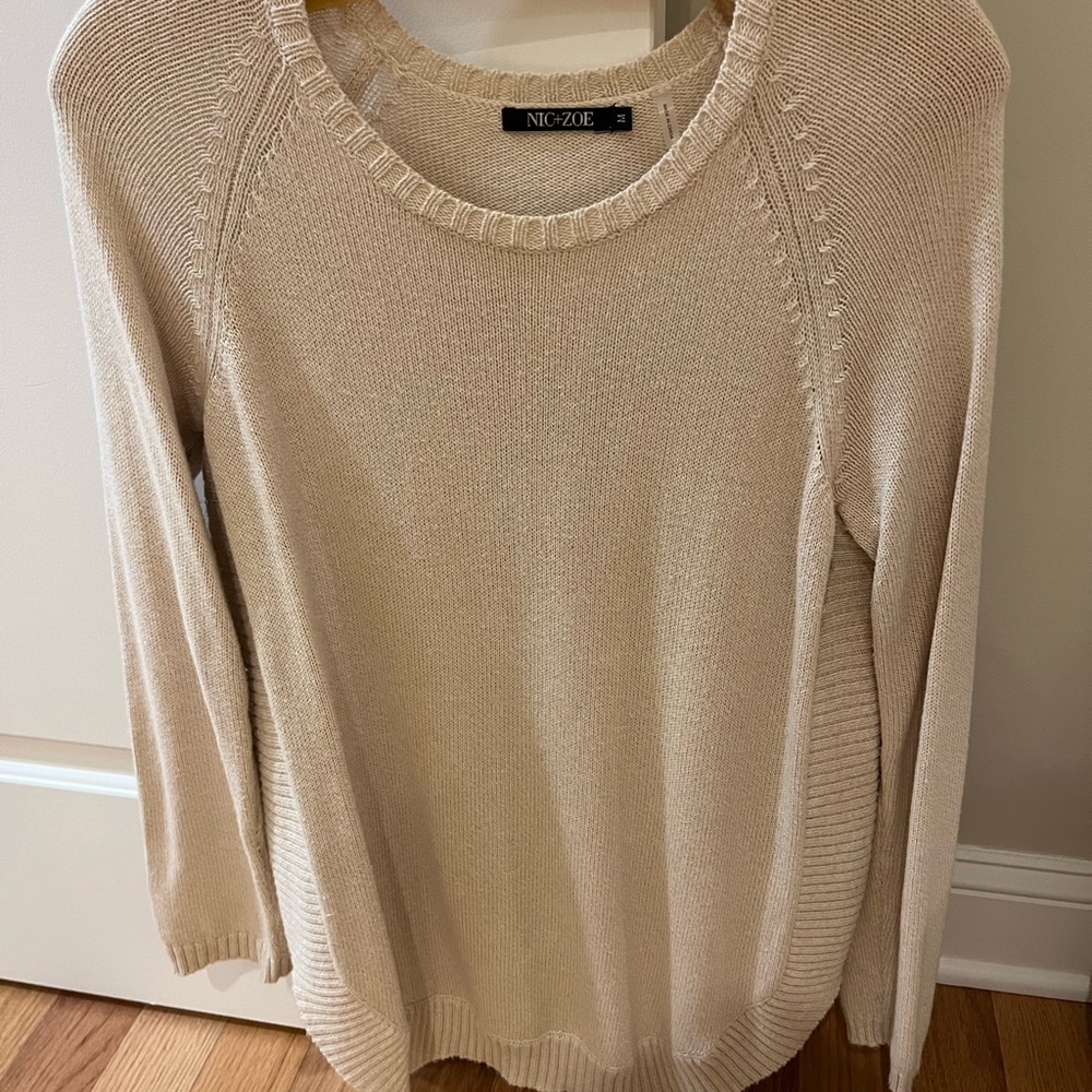 NIC+ZOE Cream Crew Neck Sweater with Ribbed Detailing